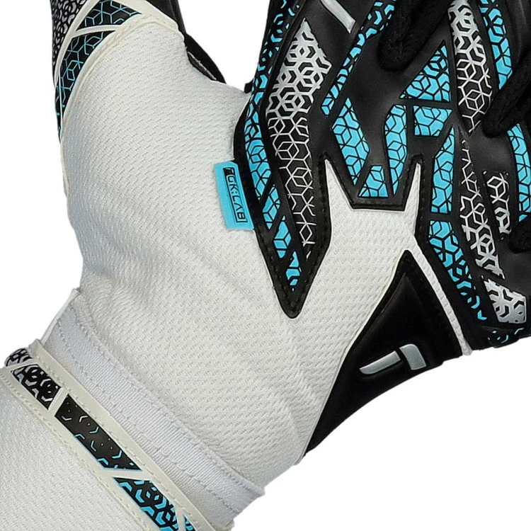 guantes-reusch-attrakt-infinity-white-silver-black-4