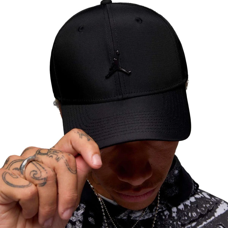 gorra-jordan-jordan-rise-black-gunmetal-1