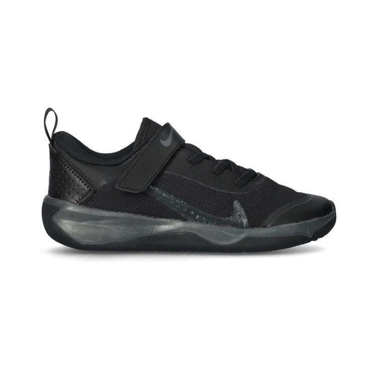 zapatilla-nike-omni-multi-court-nino-negro-1