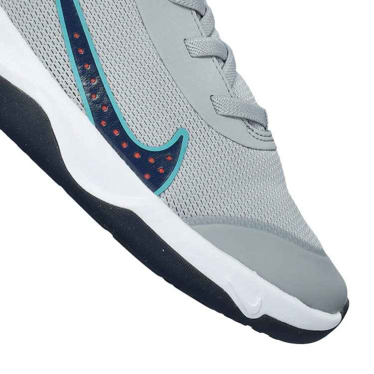 zapatilla-nike-omni-multi-court-nino-gris-6