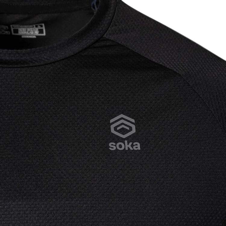 camiseta-soka-performance-move-negro-4