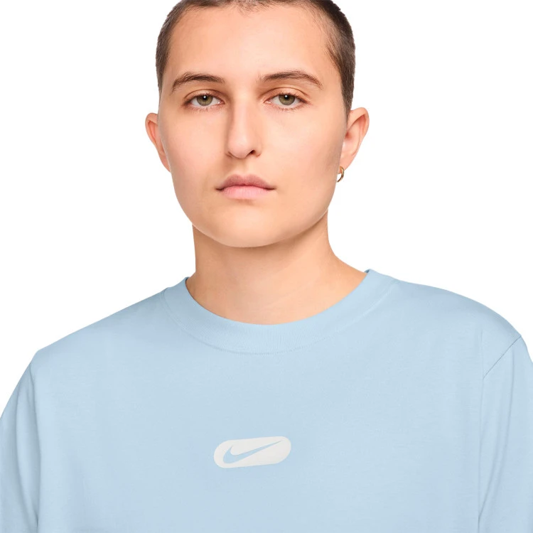 camiseta-nike-sportswear-club-swoosh-mujer-blue-tint-2