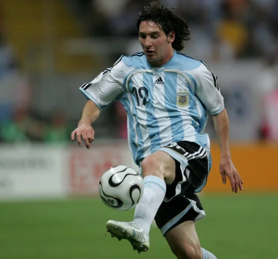 Messi-F50-Tunit.webp