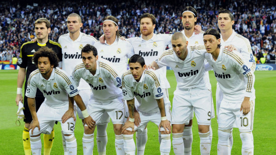 Camiseta Real Madrid 2011-2012 negra retro Cristiano Ronaldo - Fútbol de  Primera