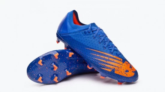 post-las-mejores-botas-de-fútbol-de-gama-media-new-balance-furon-v-6-pro.webp