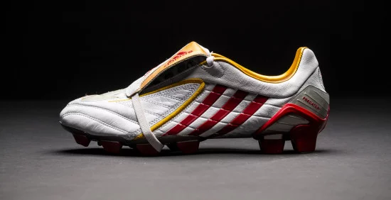 adidas-predator-powerswerve-2007.webp