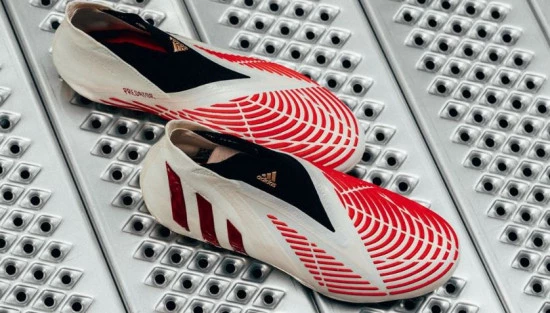 post-adidas-predator-historia-red.webp