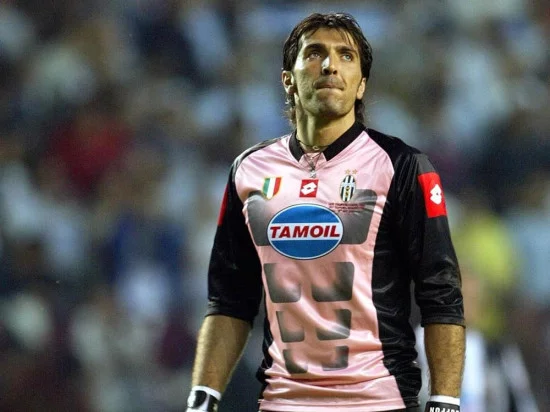 Buffon-Juve-2003.webp