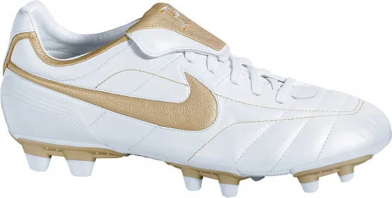 nike-air-legend-r10-white-gold-1.webp