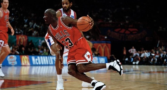 michael-jordan-con-los-bulls-de-chicago-.webp