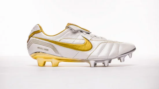 Nike tiempo r10 dorados on sale