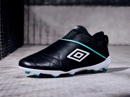 Scarpe da calcio umbro senza lacci on sale