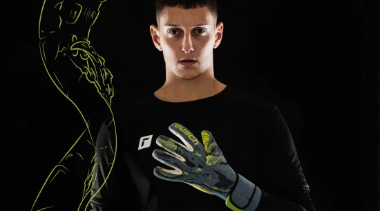 Reusch-XRay-futbolemotion-1.webp