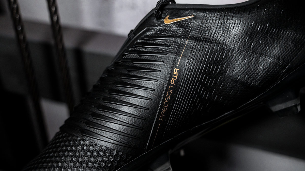 Quién dijo lujo? Nuevo “Black Lux de Nike - Blogs Fútbol Emotion