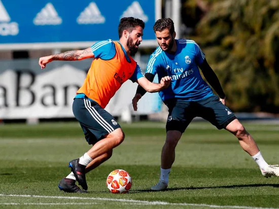 isco-adidas-Nemeziz-18+.webp