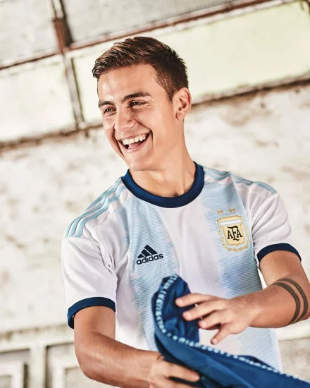 blog-nueva-camiseta-argentina-copa-america-2019-dybala.webp