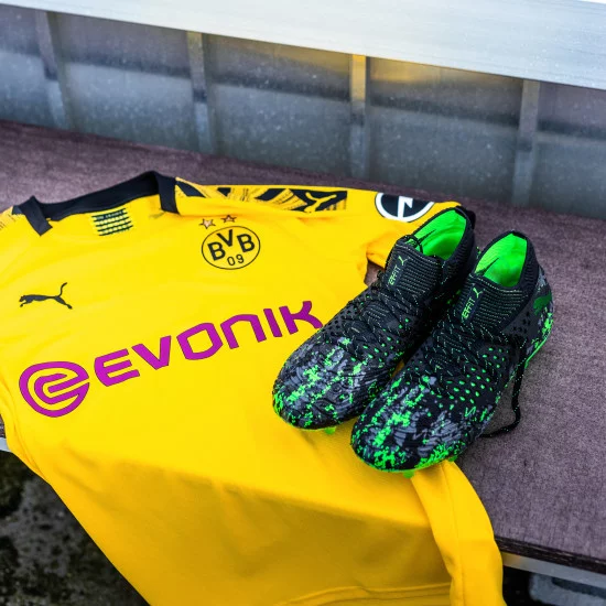 19AW_Social_TS_BVB_HOME-Shirt_1x1_1.webp