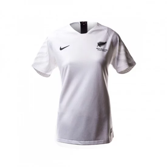 camiseta-nike-seleccion-nueva-zelanda-primera-equipacion-2019-2020-mujer-white-black-0.webp