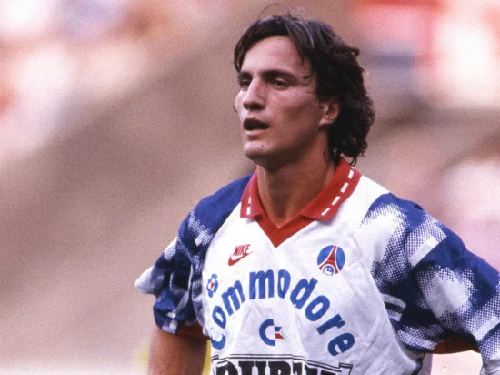 Maglia-storica-Nike-PSG.webp