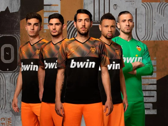 Valencia-maglia-puma-away-2019-2020.webp