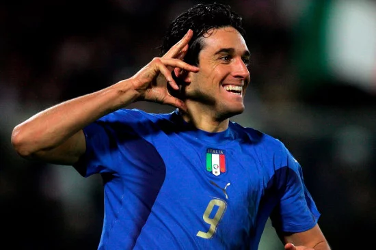 Luca-Toni-mondiali-2006.webp