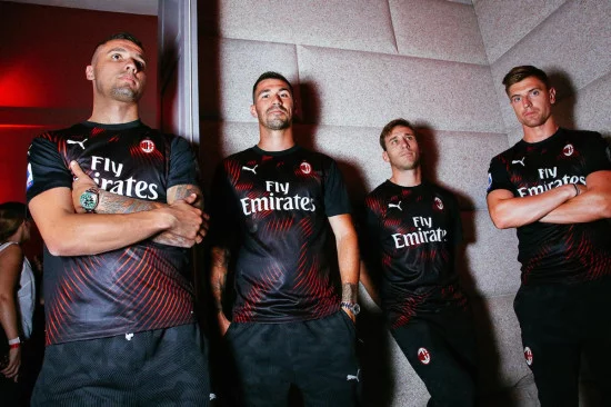 terza-maglia-Milan-2019-2020.webp