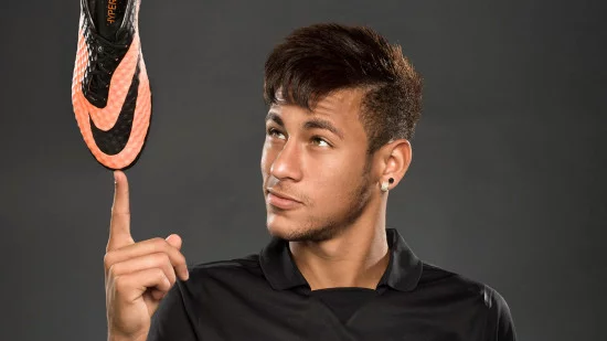 blog-la-historia-de-las-botas-de-neymar-hypervenom.webp