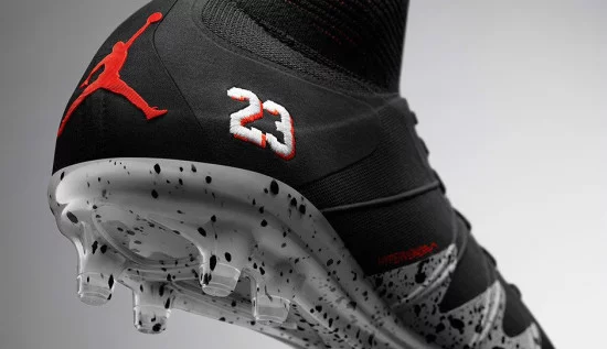 blog-la-historia-de-las-botas-de-neymar-jr-hypervenom-jordan-black.webp