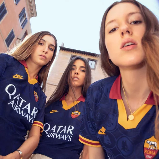 Terza-maglia-Nike-Roma-2019-2020.webp