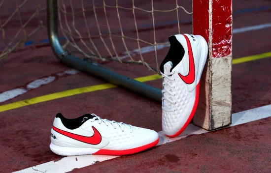 Nike-Futsal-Sunrise-Pack-3.webp