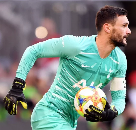 Guantes-Reuch-Hugo-Lloris-4.webp