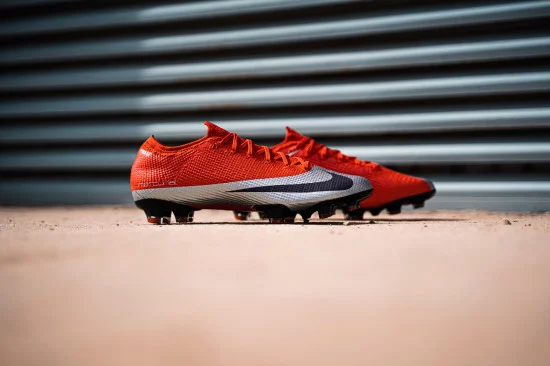 post-Nike-Mercurial-Vapor-Superfly-remastered-1.webp