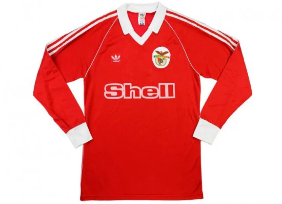 blog-melhores-camisas-futebol-futbolemotionpt-benfica.webp