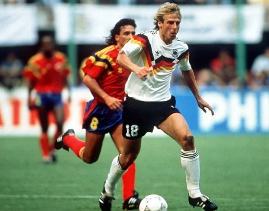 blog-melhores-camisas-futebol-futbolemotionpt-germany1990worldcup.webp