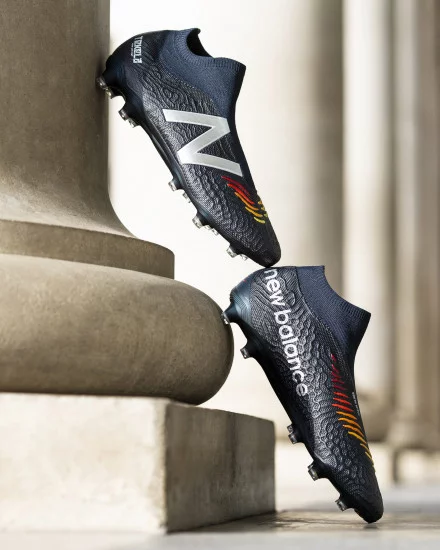 blog-futbolemotion-newbalance-tekela-V3-5.webp