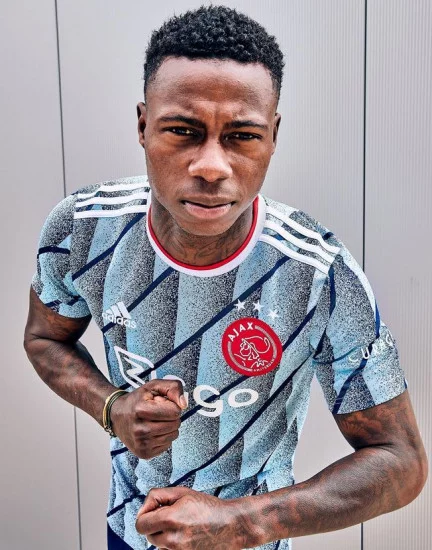 Blog-futbolemotion-camiseta-ajax-2021-1.webp