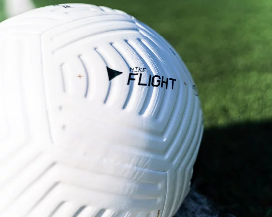 FlightBall-futbolemotion-4.webp