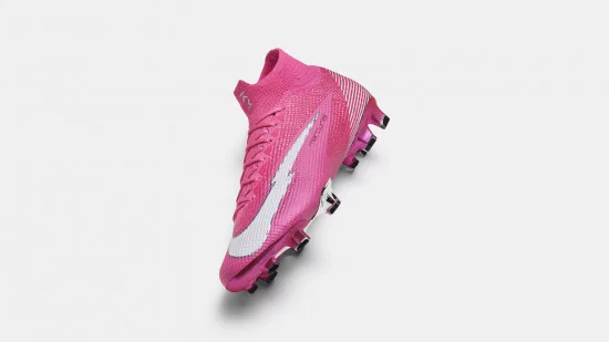 Botas-Nike-Mercurial-Mbappe-Rosas-futbolemotion-3.webp