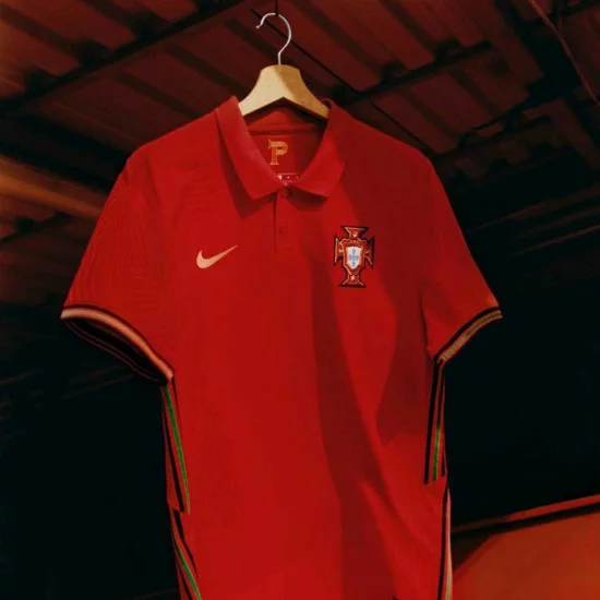 blogs-futbolemotion-novos-equipamentos-portugal-nike-fpf-4.webp