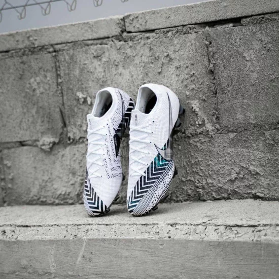 Nike presenta la nueva bota de Cristiano Ronaldo Mercurial Dreamspeed 003 Blogs Futbol Emotion