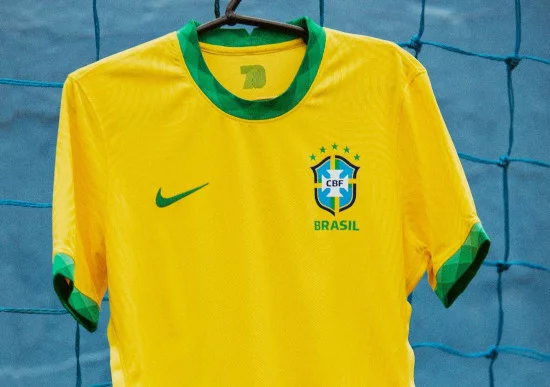 Camiseta-Brasil-futbolemotion-portada.webp