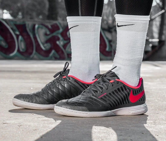 Diferencias entre zapatillas de futsal Nike Blogs Futbol Emotion