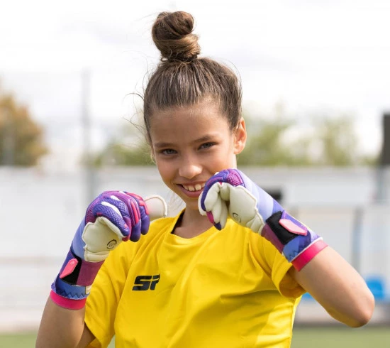 Día-Internacional-de-la-Mujer-futbolemotion-6.webp