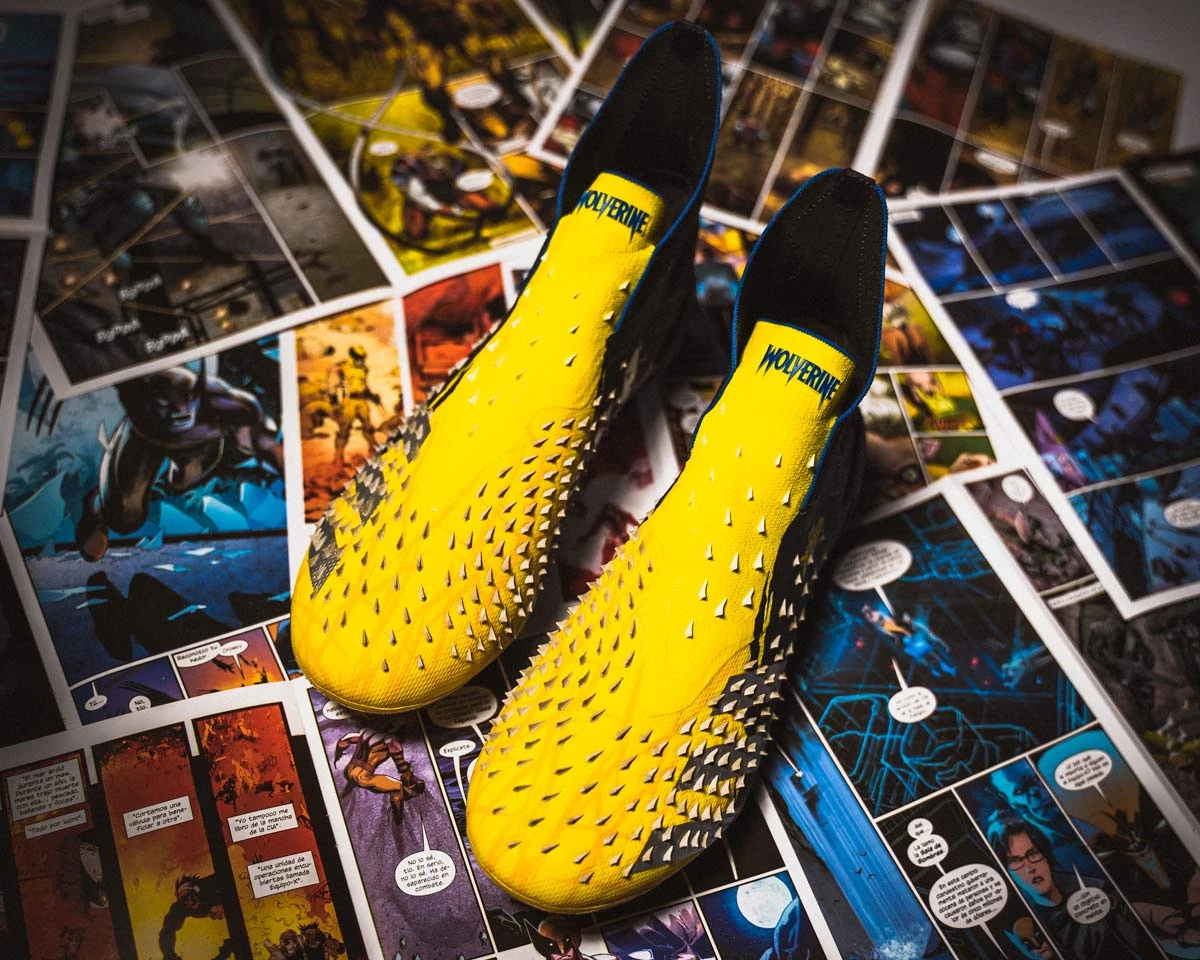 post card adidas-Marvel-Pack-futbolemotion-8.webp
