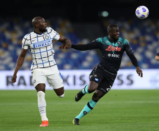 nerazzurrisiamonoi-romelu-lukaku-koulibaly-napoli-inter-e1618775447940.webp