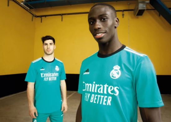 post-lanzamientos-del-mes-de-septiembre-adidas-real-madrid-tercera.webp