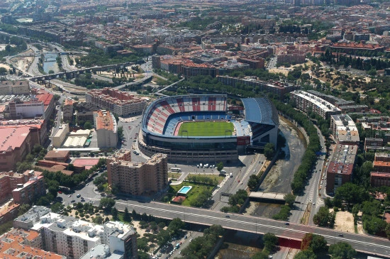 post-nueva-camiseta-atletico-de-madrid-campo.webp