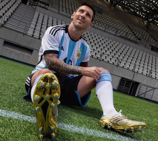 Zapatillas de tacos de messi sale