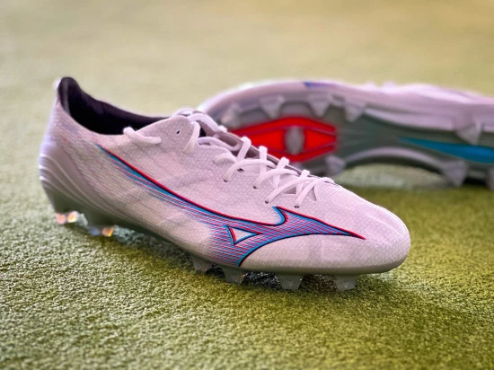 Le nuove scarpe da calcio di Mizuno NON sono in pelle Blog Futbol Emotion