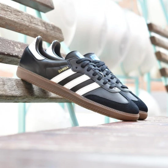 post-dia-de-la-madre-adidas-samba.webp